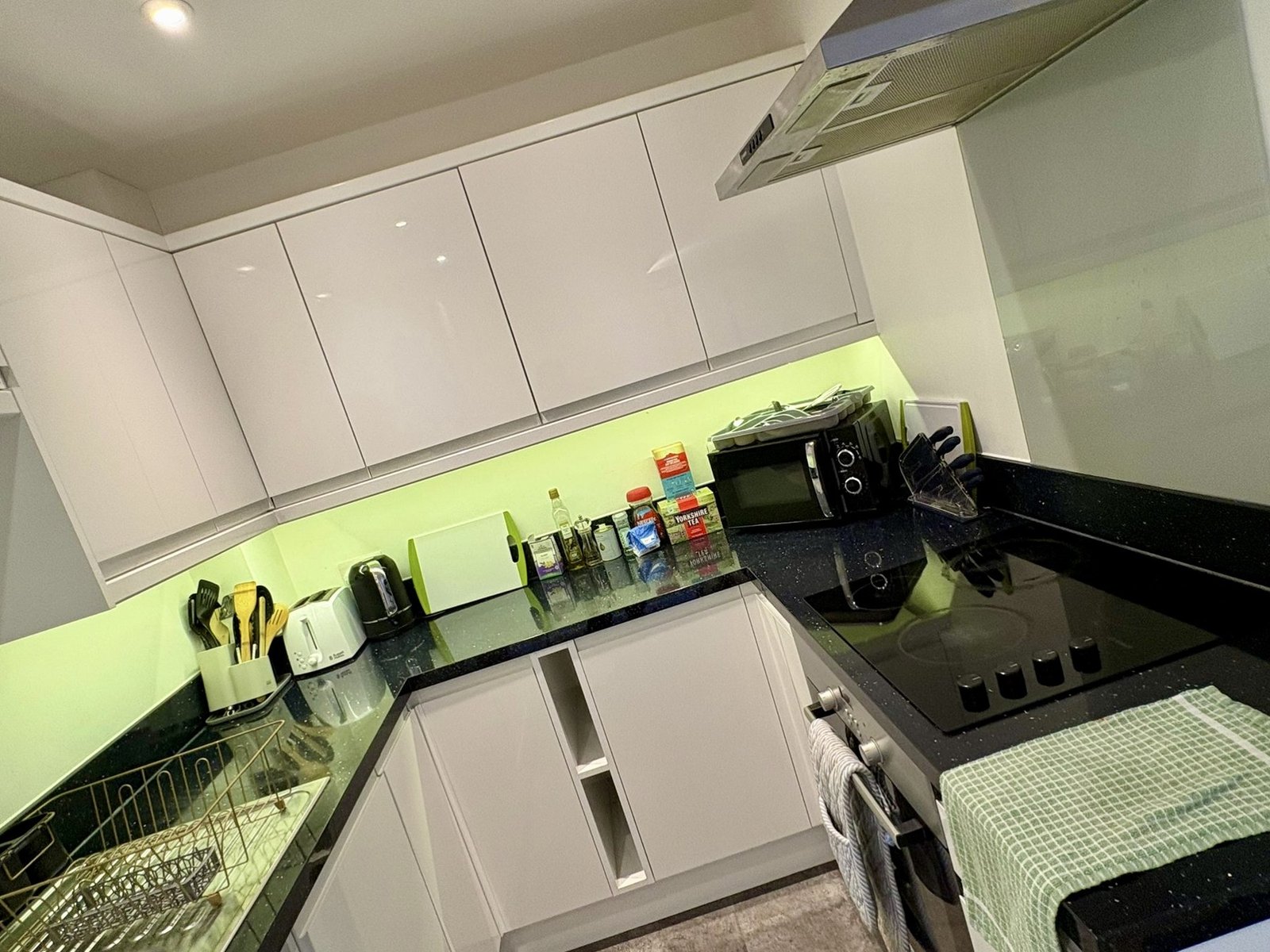 Clean and tidy kitchen after a professional clean